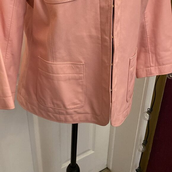 Dana Buchman 100% leather jacket, size 12 - Picture 3 of 10